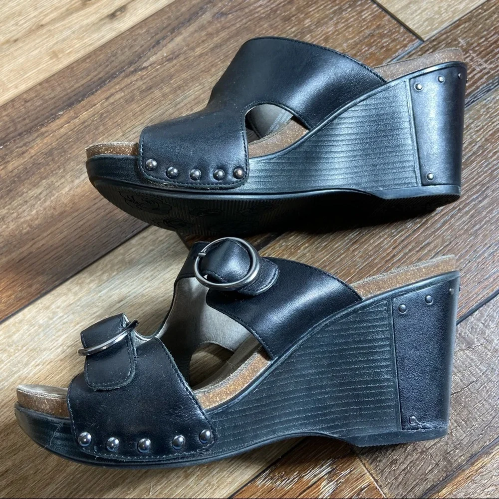 Dansko Fern Wedge Heel Slide Sandals Size 40